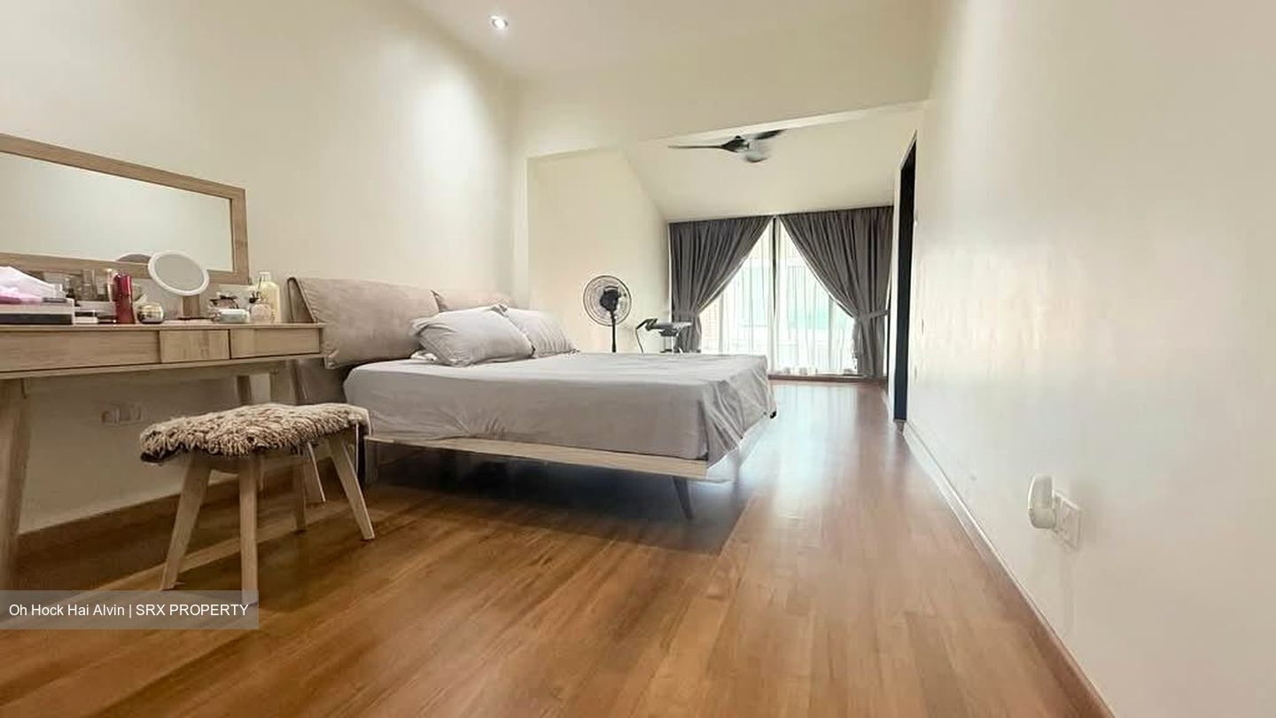 Kovan Road (D19), Terrace #577099721